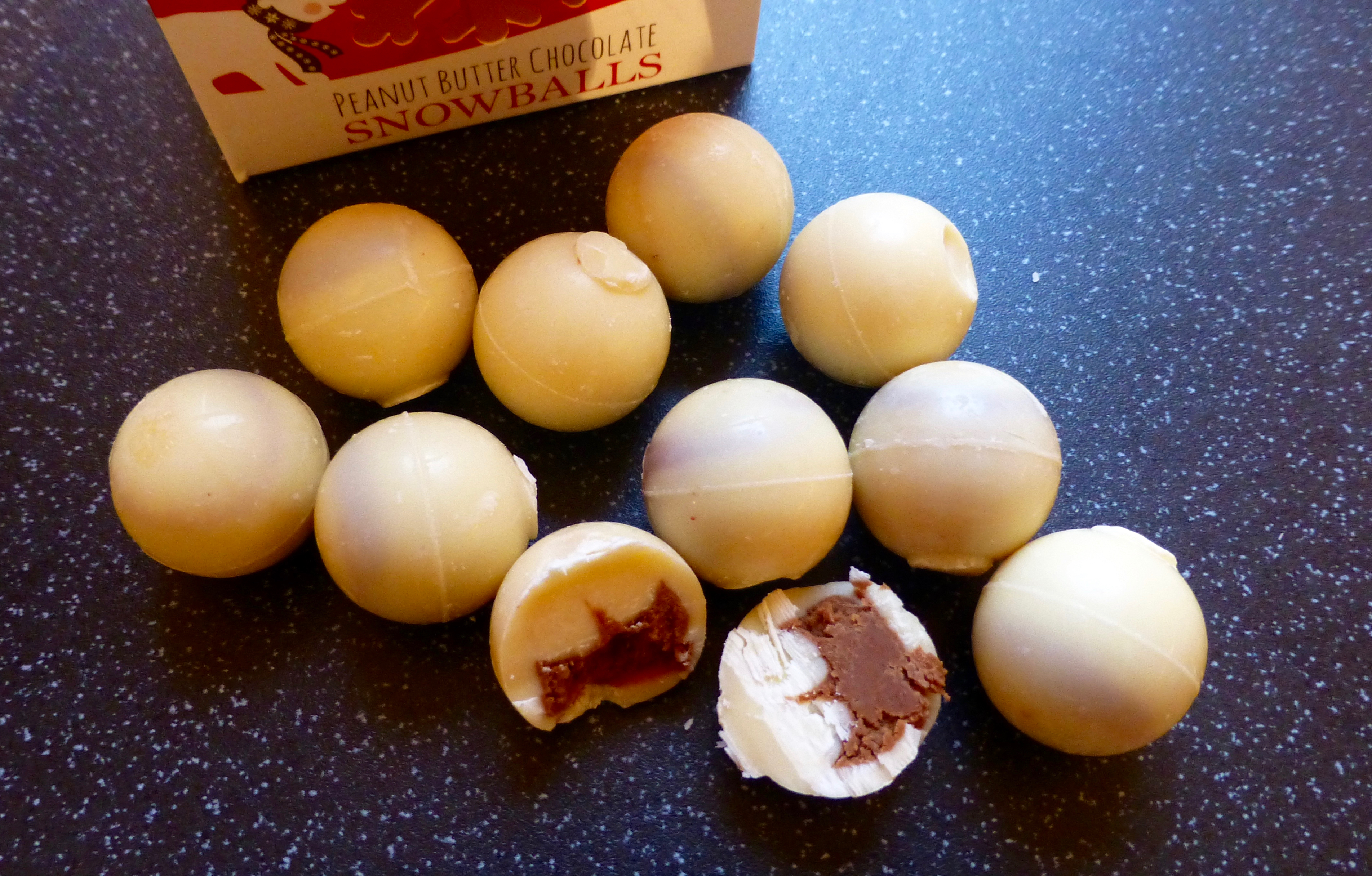 peanut-butter-chocolate-snowballs