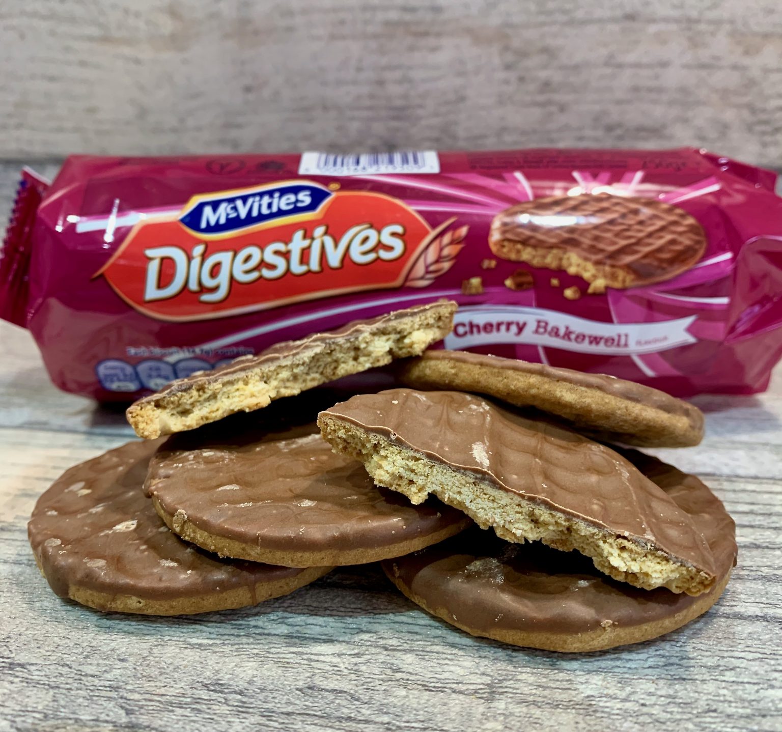 McVities Cherry Bakewell Digestives